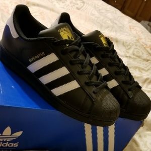 Adidas Superstar